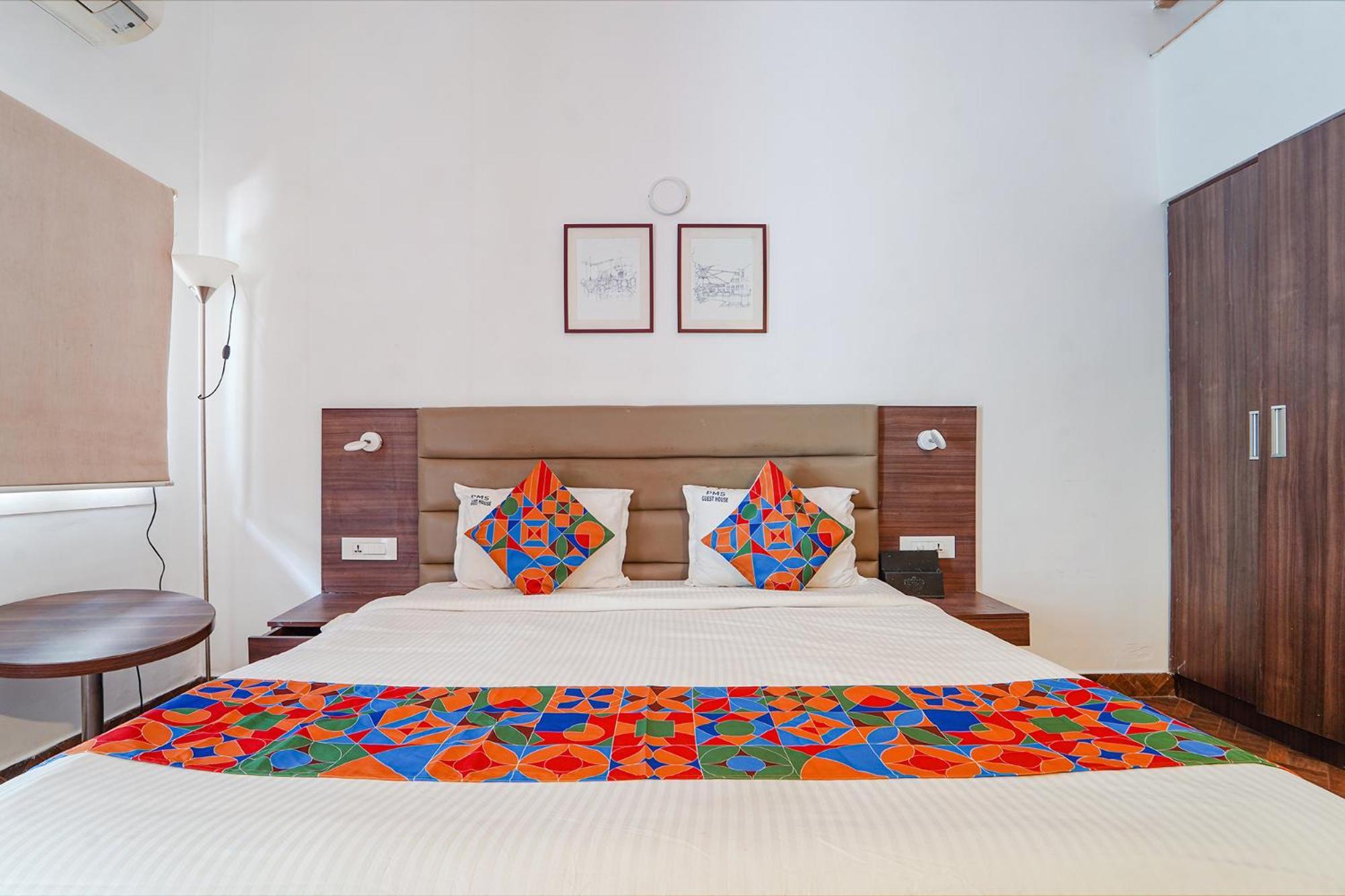Fabexpress Le Aham Boutique - Auroville Beach - 600M 蓬蒂切里 外观 照片