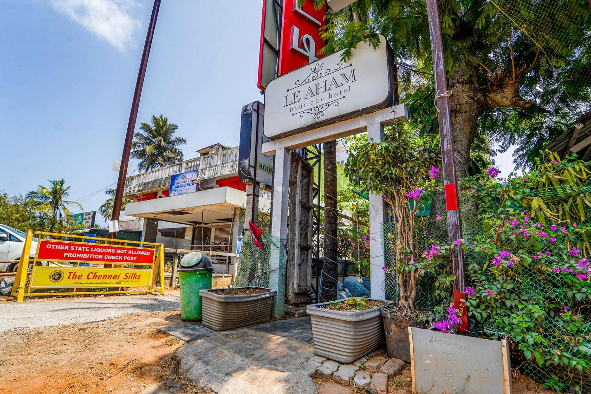 Fabexpress Le Aham Boutique - Auroville Beach - 600M 蓬蒂切里 外观 照片